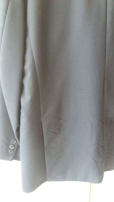 Fato completo da marca Milano, tam. 50, antracite, corte clássico