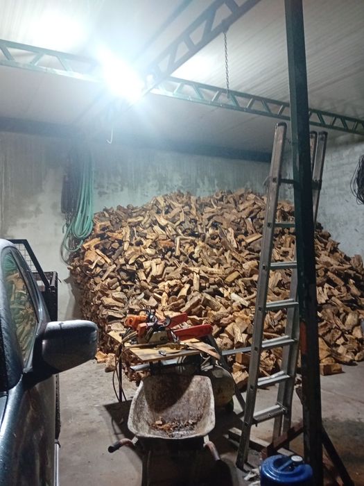 Lenha de sobro totalmente seca  140€ Tonelada