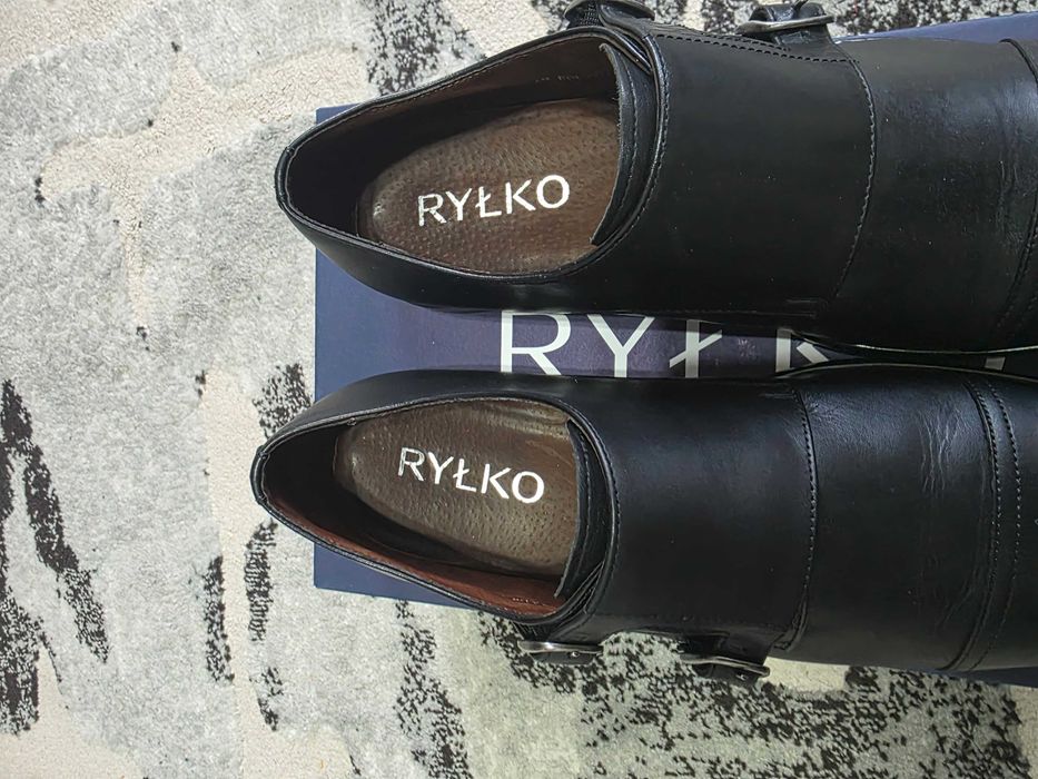Półbuty Ryłko r39