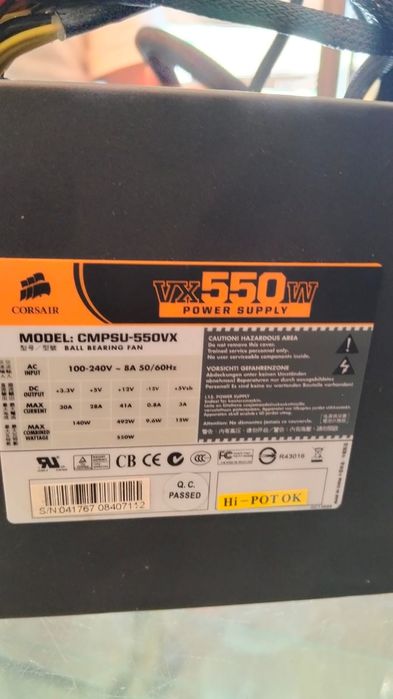 Fonte Corsair 550W VX Series - CMPSUU-550VX