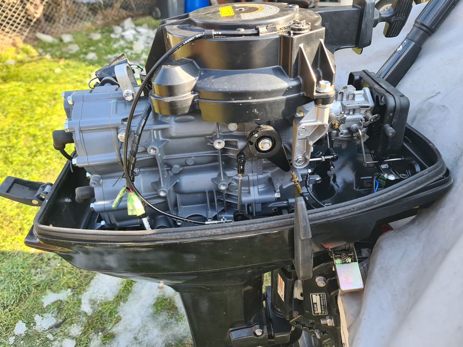 Silnik zaburtowy Suzuki 40DT