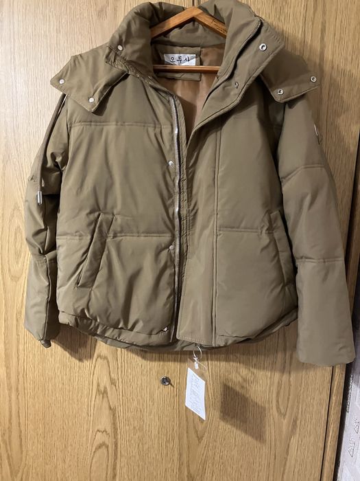 Жіноча  демисезона куртка