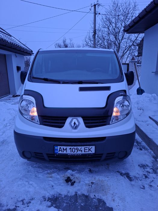Рено трафік вантажний
