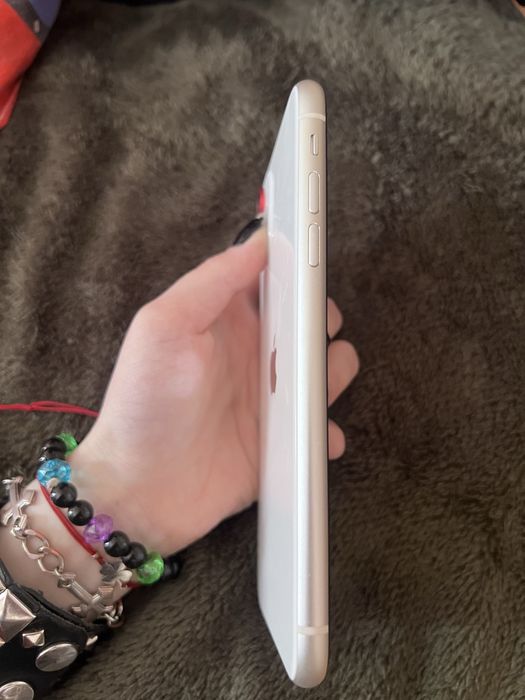 Продам  iPhone 11 128 гб