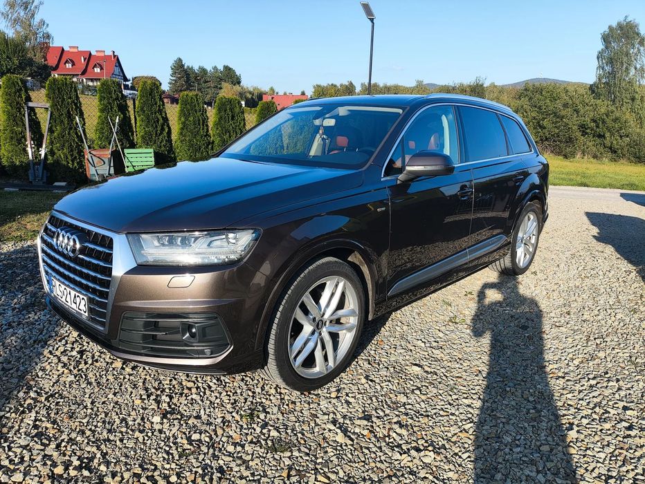 Audi Q7 Polski Salon