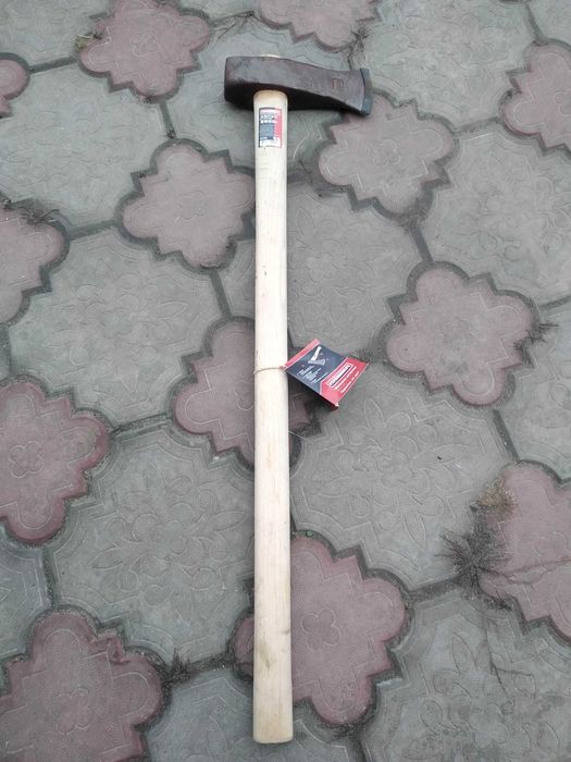 Продам сокиру колун