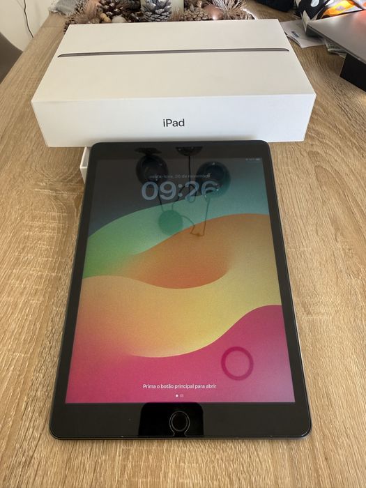 Ipad (8th Generation) WI-FI + Cellular 128 GB