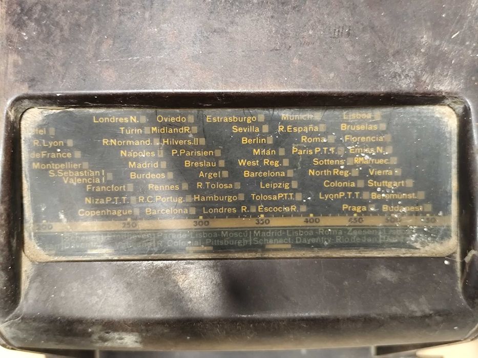 Rádio anos 1940 Siera ou Philips