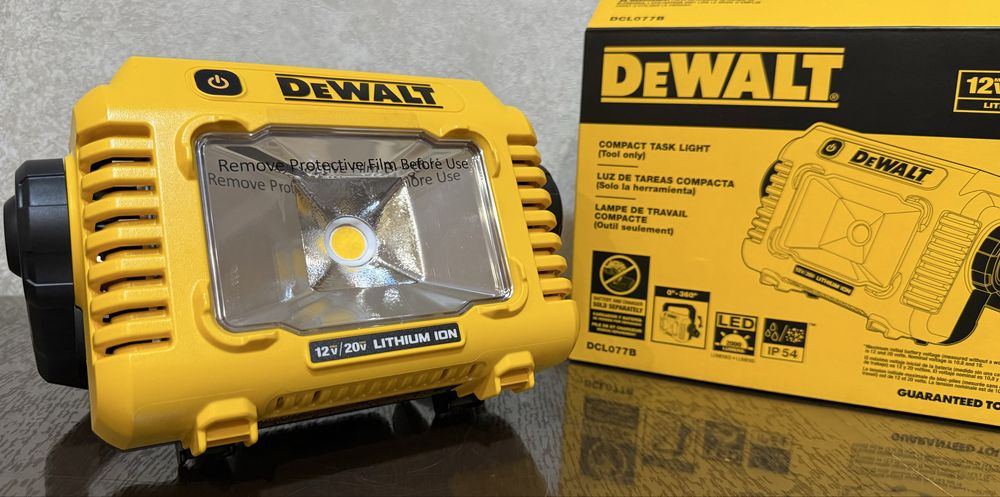DeWalt DCL077 Ліхтар-прожектор
