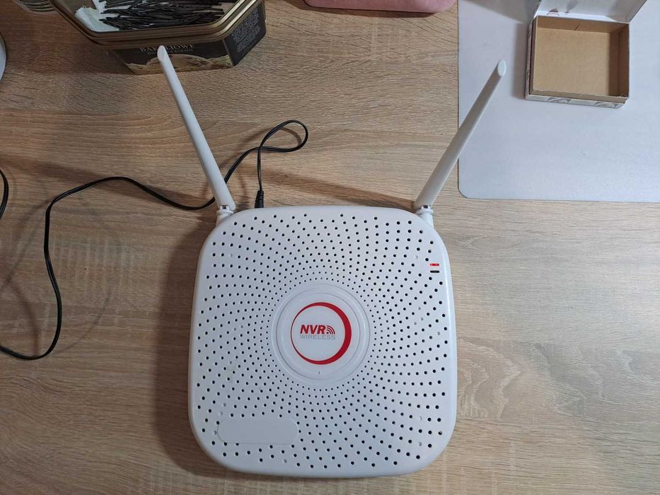 Rejestrator cyfrowy LV-NVR441W z dyskiem twardym 1TB Seagate