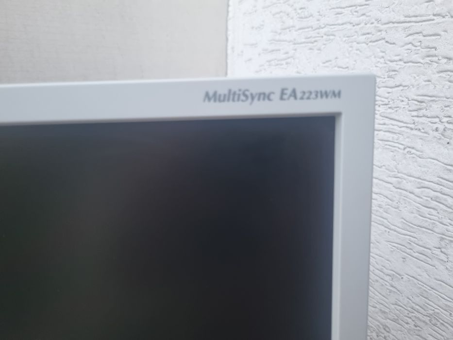 Monitor NEC EA223WM