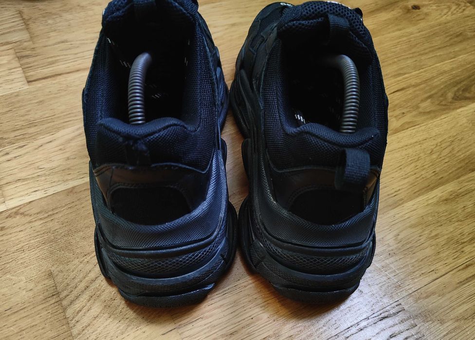 Кроссовки Balenciaga Triple S Размер 39: 8 000 грн. - Другие