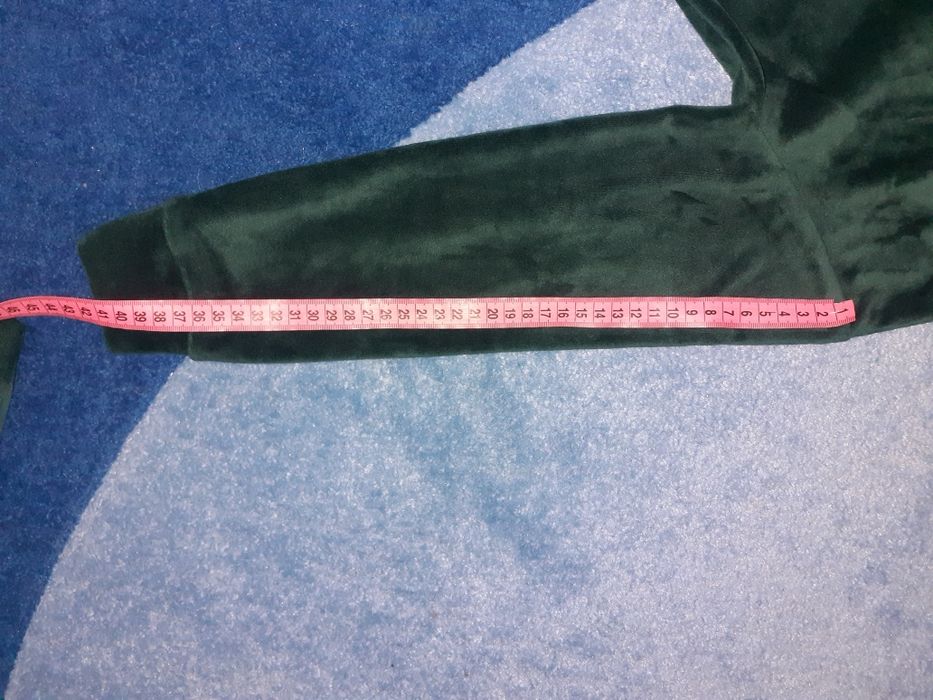 Велюровий костюм зимовий на дівчинку 6р