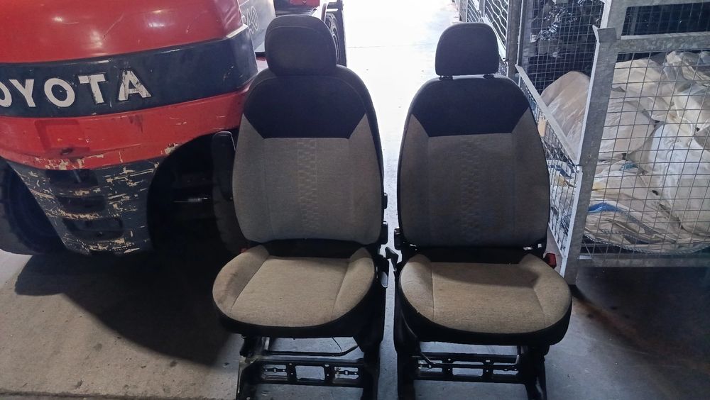 Conjunto de bancos FIAT Fiorino Furgão/Combi (225_)