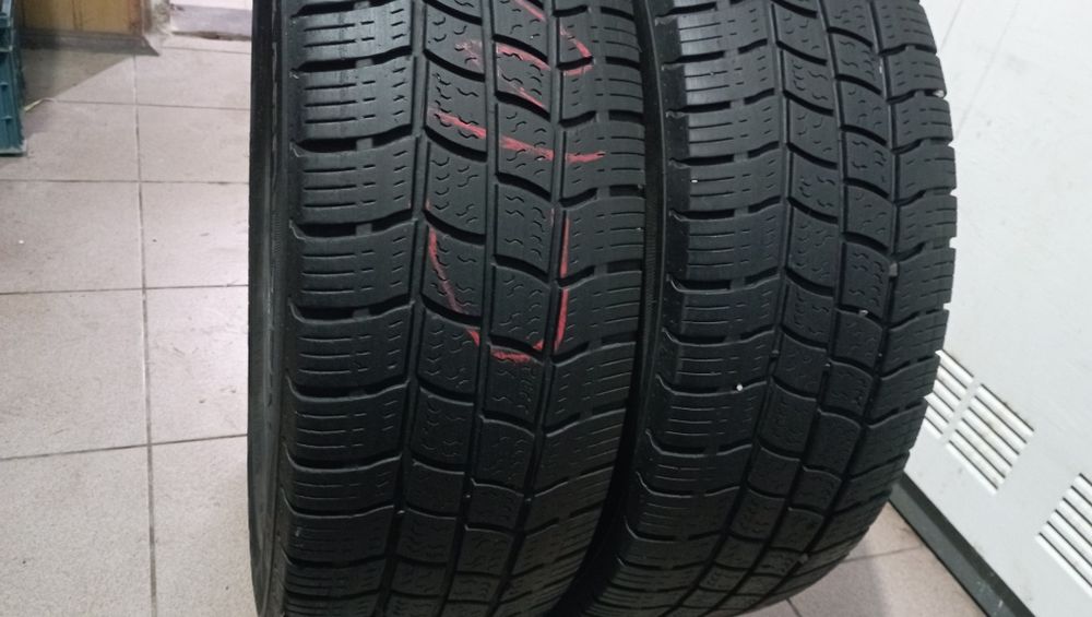 205/60/R16C зимові шини 2 шт цешка