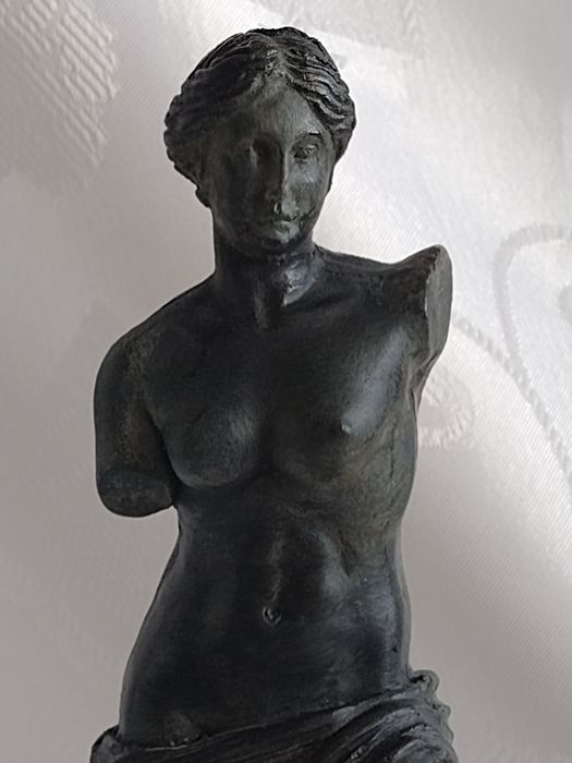 Figurka gipsowa Wenus z Milo 26 cm