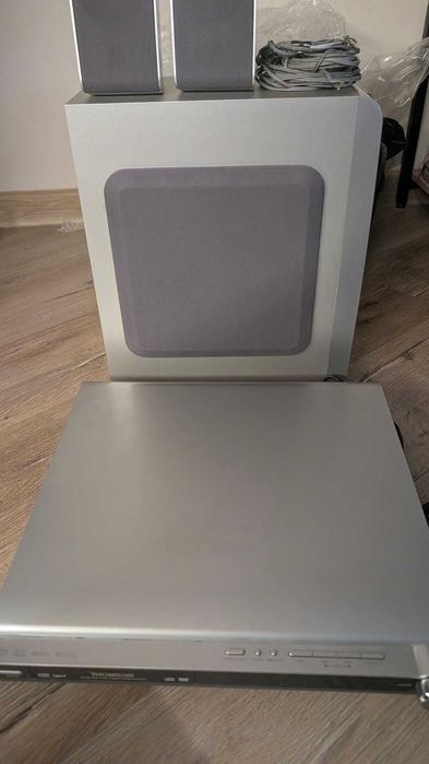 Kino domowe Thomson Dpl907vd