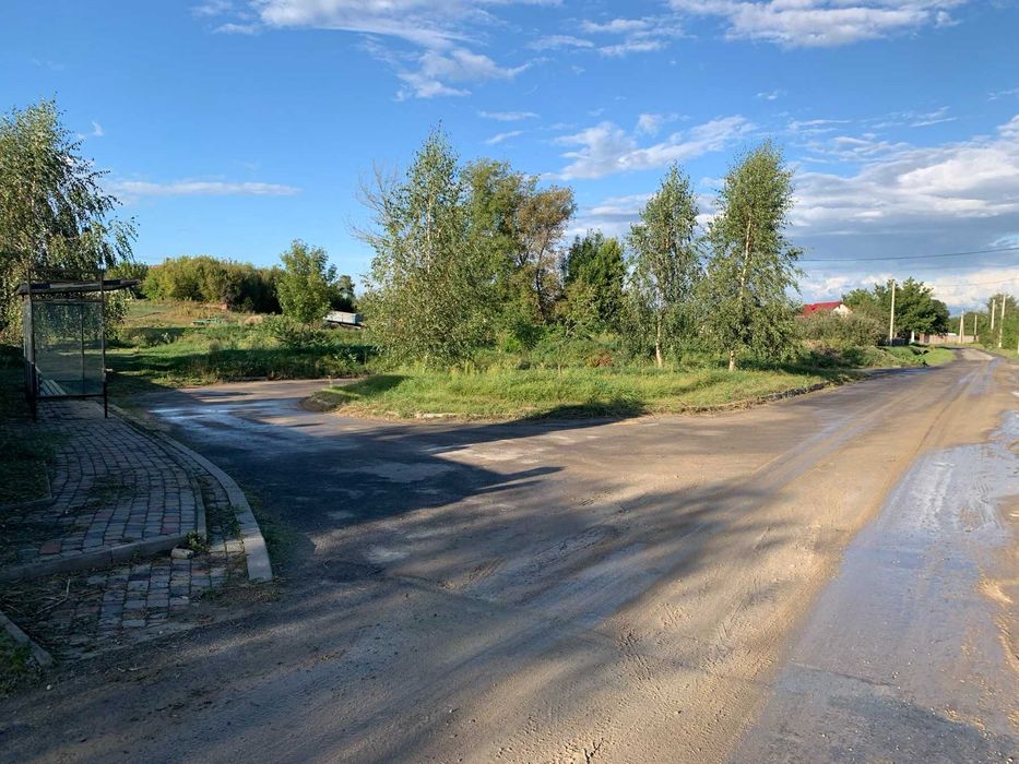 Продам ділянку 25 сотих зі старим будинком, с. Ставки