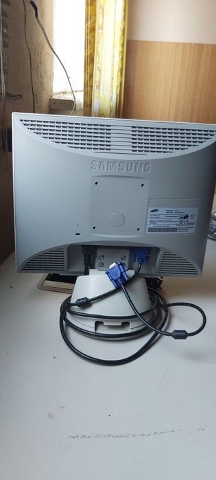 Відеореєстратор  Samsung в комлекті з монітором .