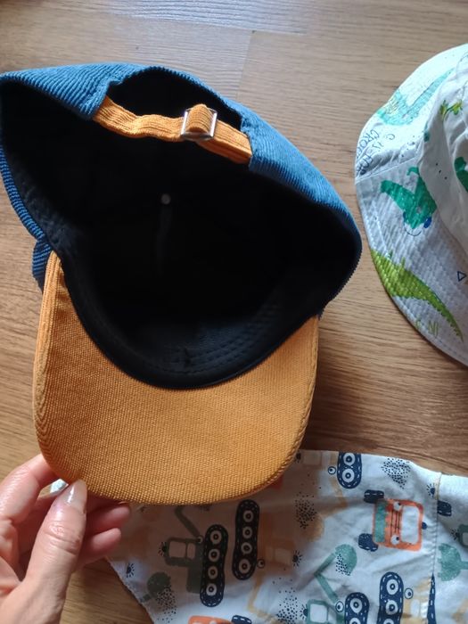 Komplet czapek letnich dla chłopca 48-52