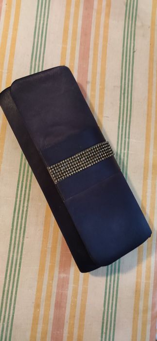 Женский клатч темно синего цвета
