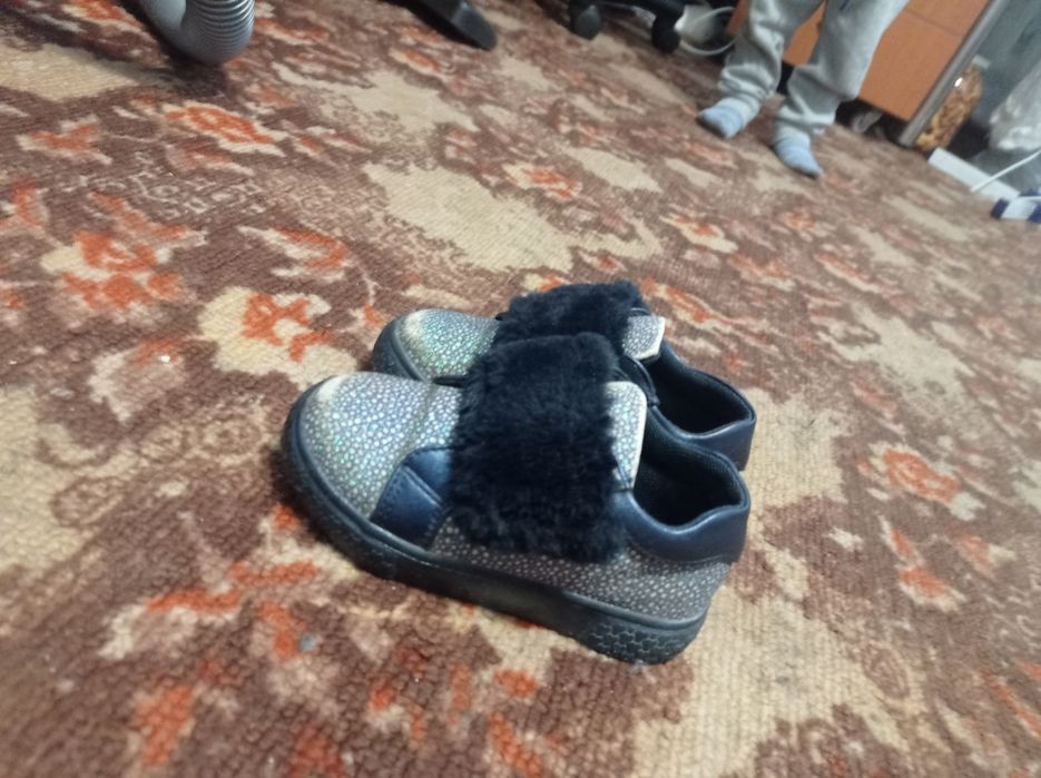 Лот обуви для девочки