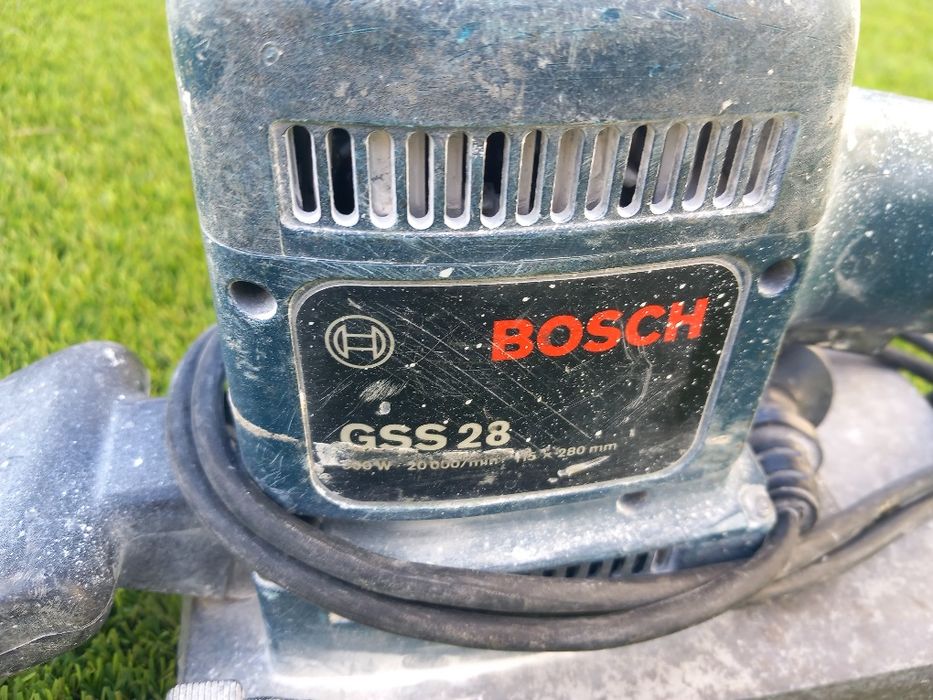 Lixadoras Bosch e Makita