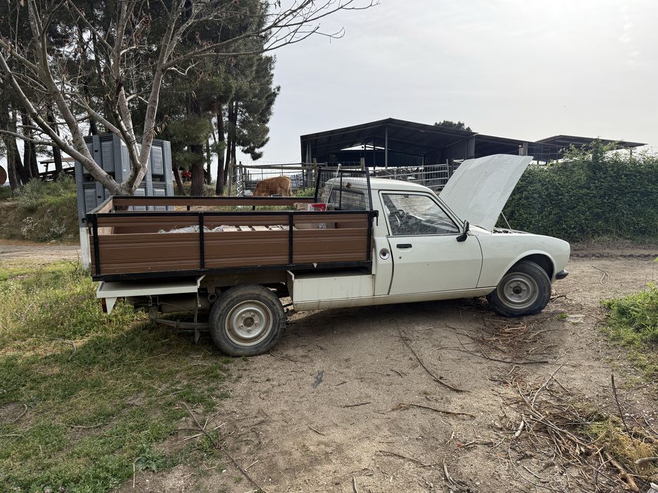 Peugeot 504 Caixa Aberta