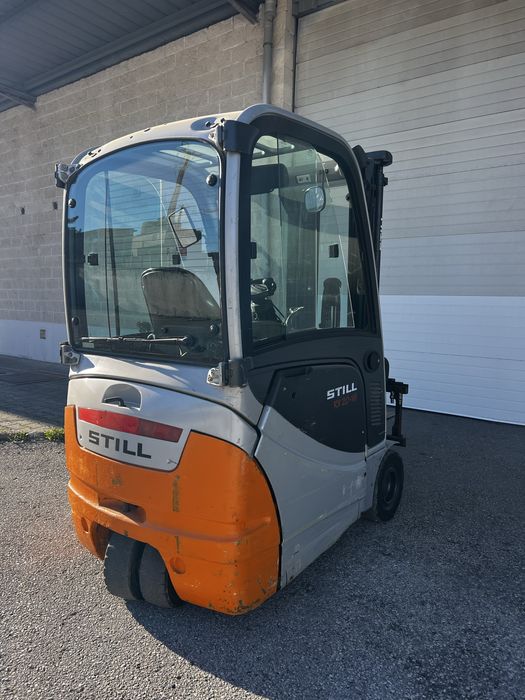 Empilhador Eletrico Triplex Still