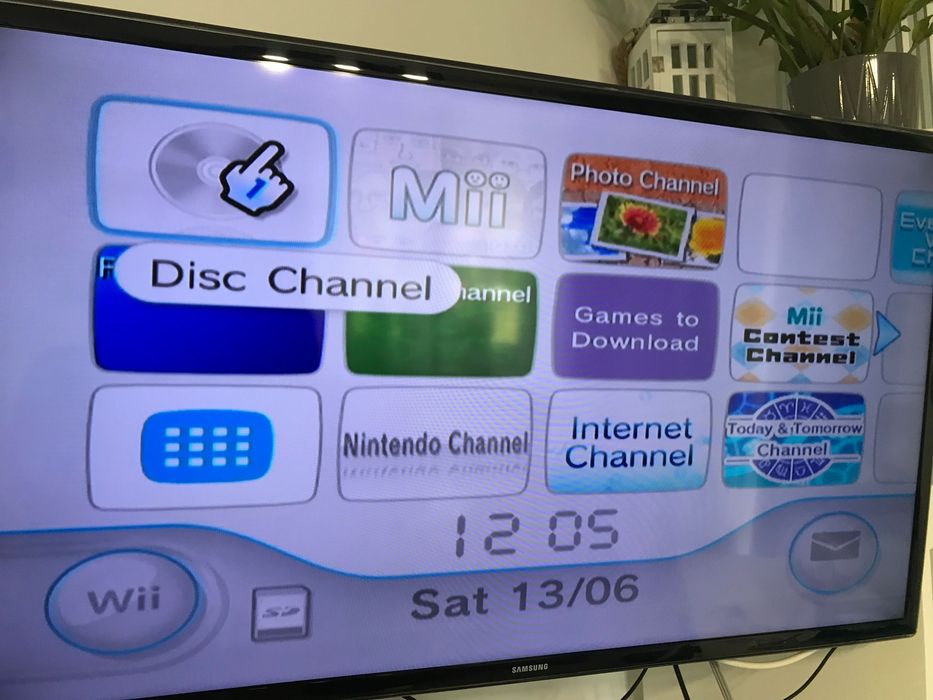 Konsola wii z pudełkiem
