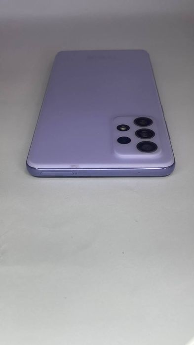 Samsung A72 8/256 gb