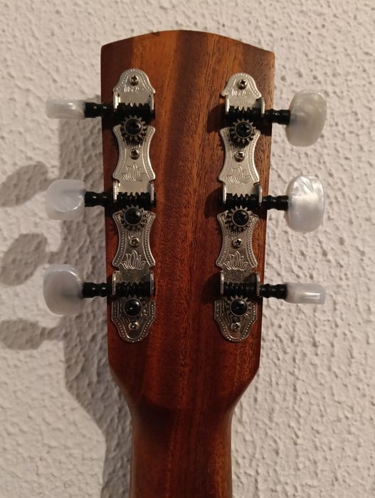 Guitarra eletro-acustica
