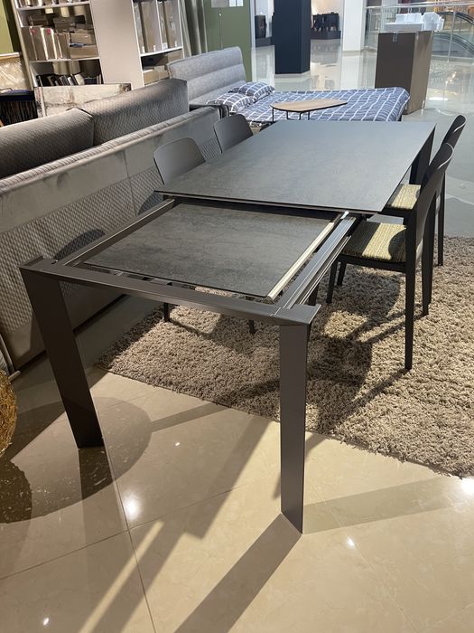 10% до свя! Італійський стіл з керамічною стільницею Diamante!