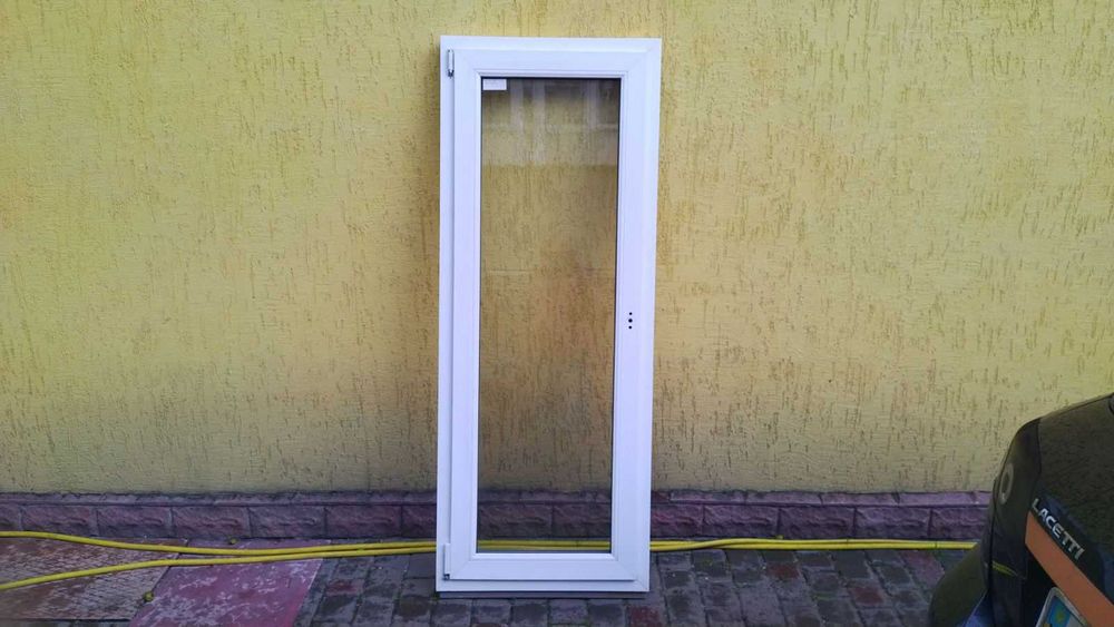 Вікно пластикове 670х1720 Окно пластиковое б/у