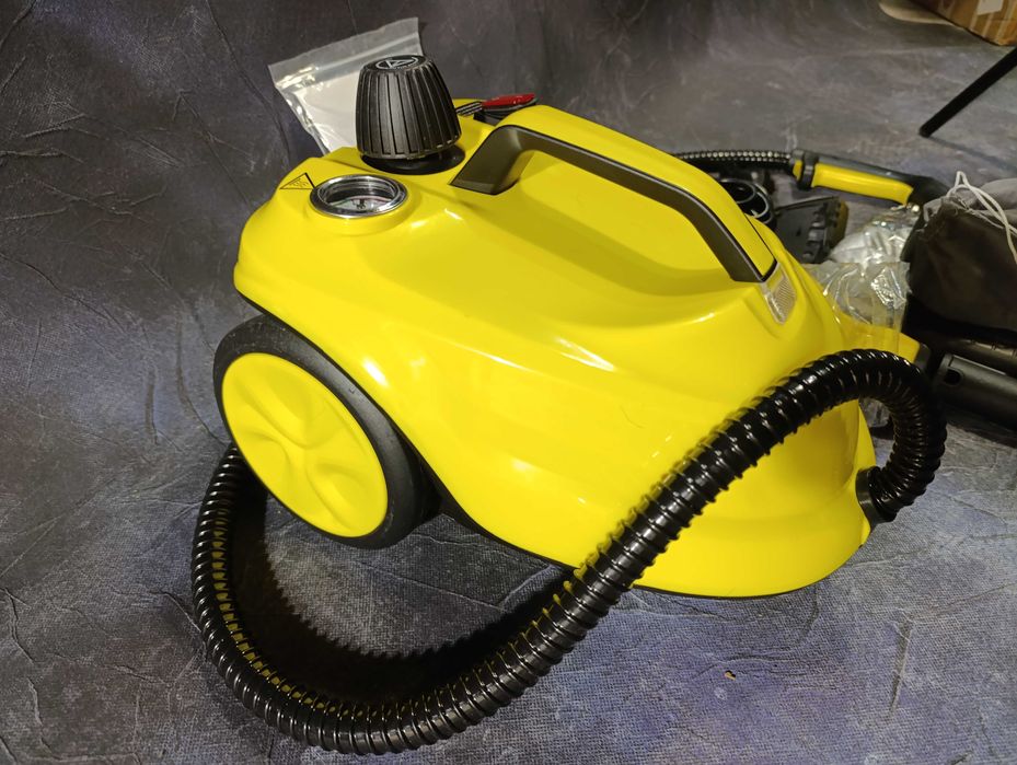 Myjka parowa Costway 2000W – 13 akcesoriów - 160°C - 5 BAR