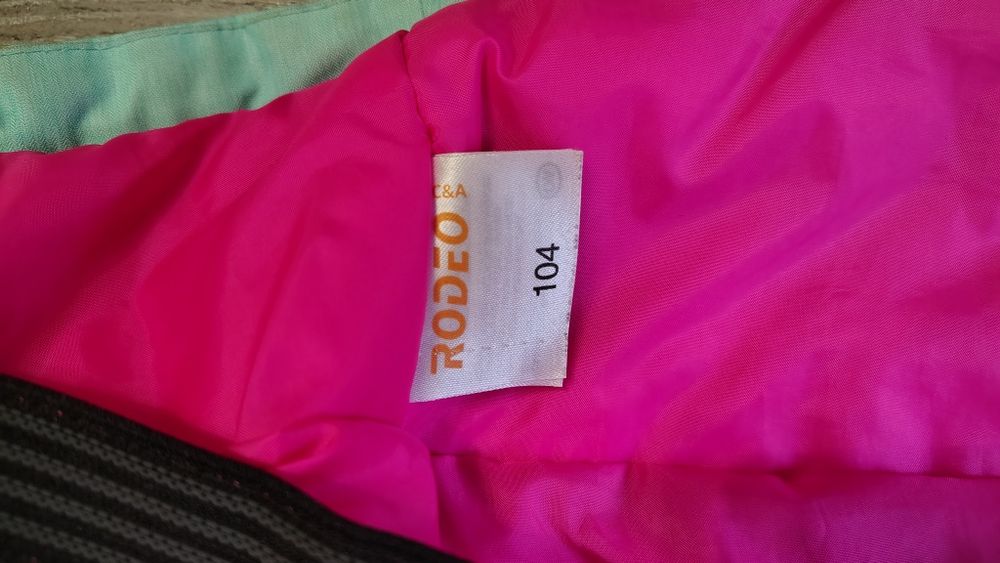 Куртка дитяча для дівчинки р.104