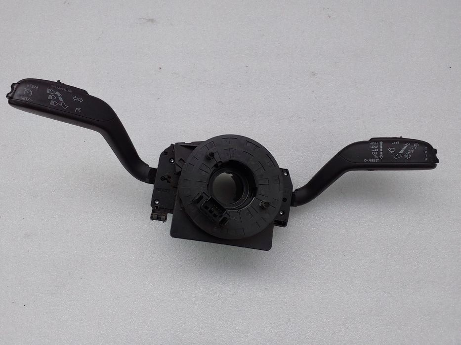 Conjunto / manetes de luzes e limpa vidros SEAT Ibiza IV ST (6J8, 6P8)