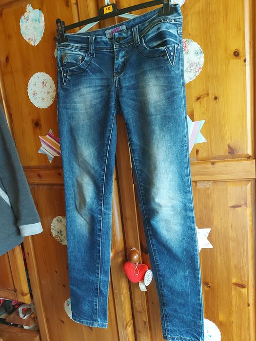 Spodnie jeans damskie rozmiar 33  36/38 firma B.NEWS