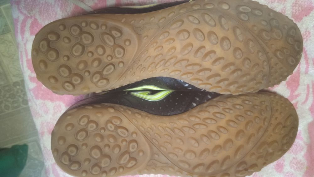 Красовки 42 розмір