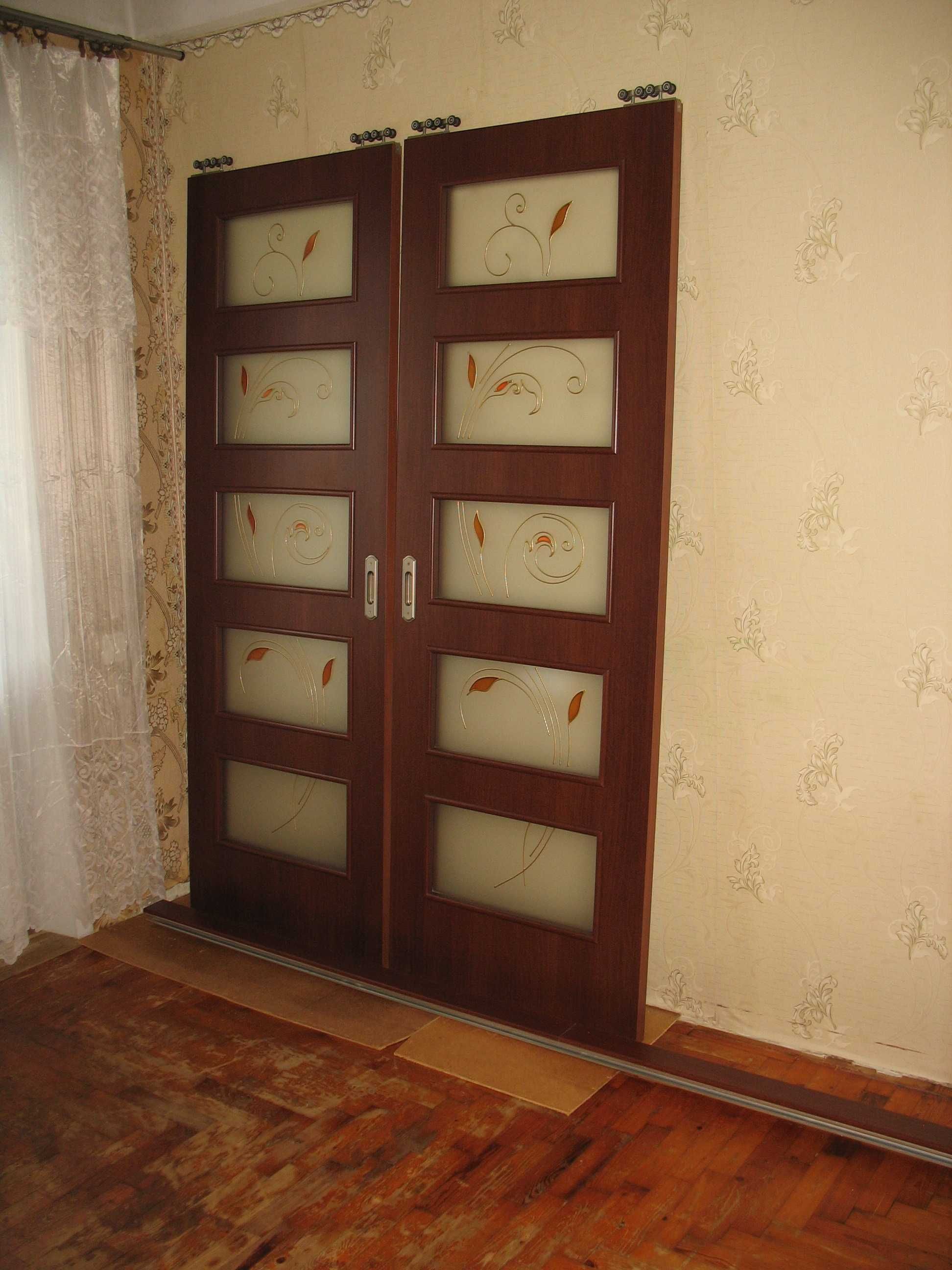 Двери межкомнатные раздвижные купе: 6 000 грн. - Вікна / двері / скло ...