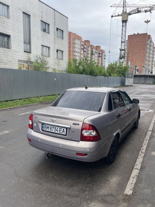 Автомобіль Lada Priora