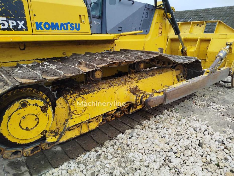 Бульдозер Komatsu D65PX-15