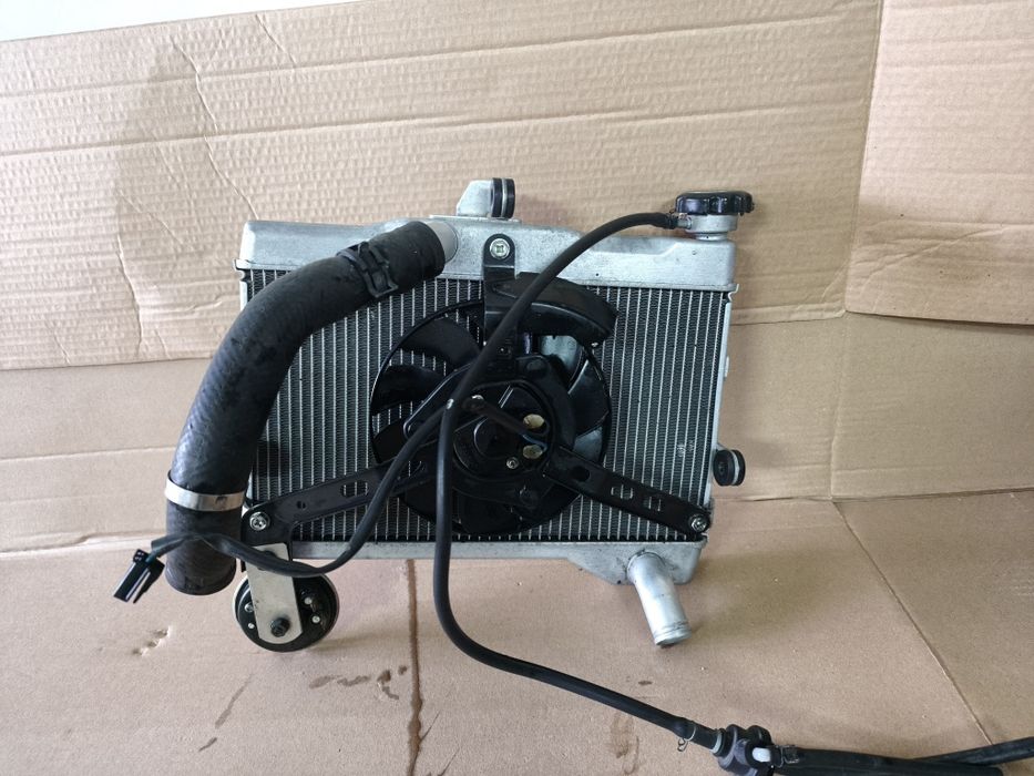 Radiador completo Yamaha MT 07 e Ténéré
