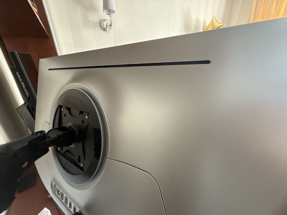 Монітор Samsung Odyssey G8