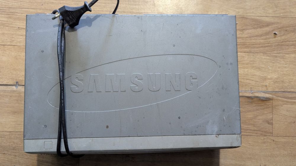 VHS відеомагнітофон Samsung Hi Logic