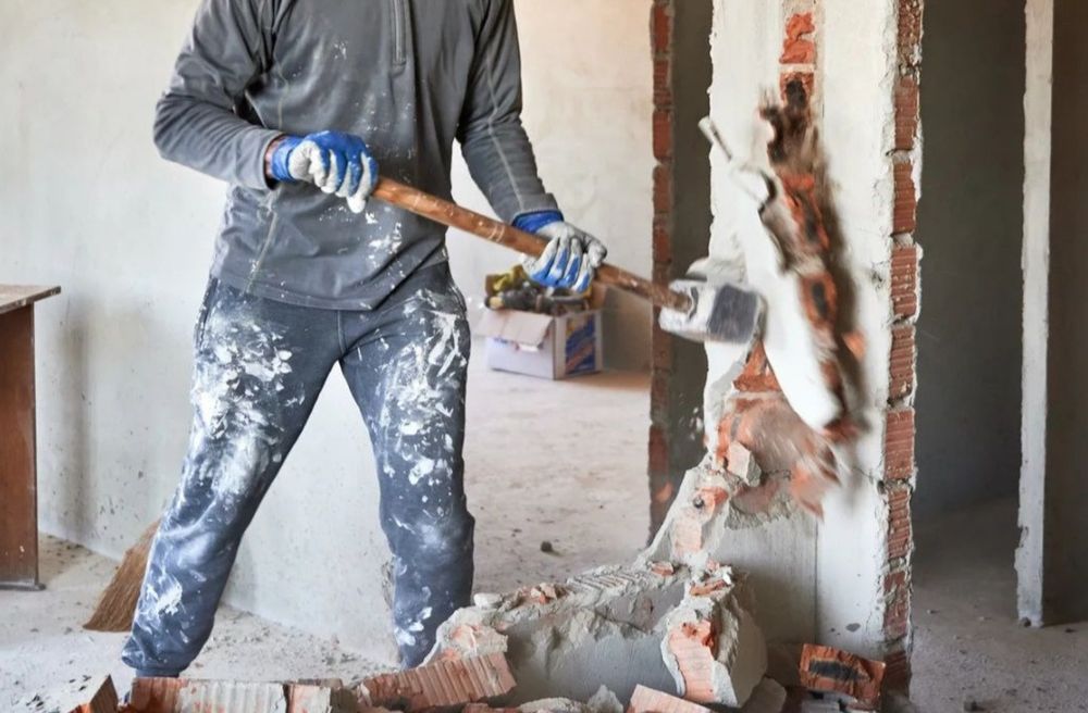 Remonty , prace rozbiórkowe skuwanie płytek , tynków, posadzek