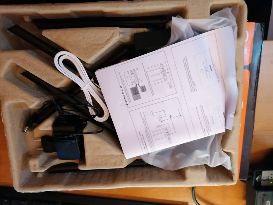 Tenda Router with 5 Antennas64354254337539121