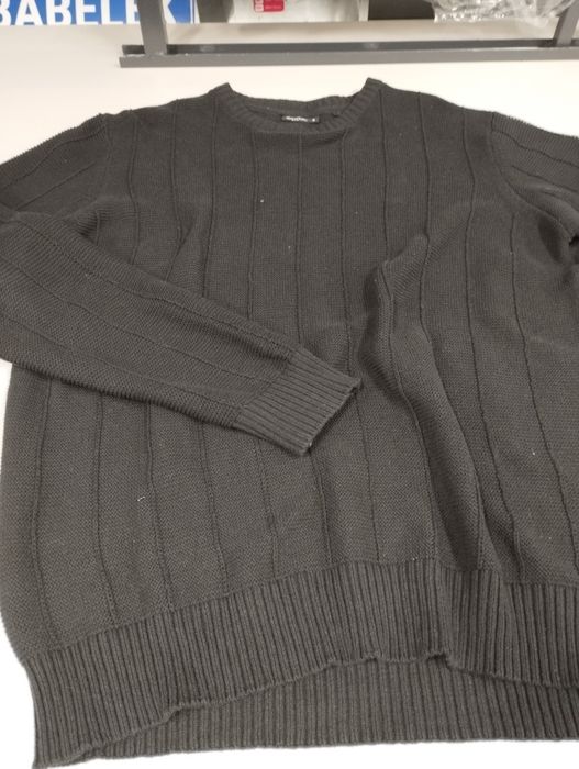 Sweter czarny męski codzienny wizytowy splot  maszynowych