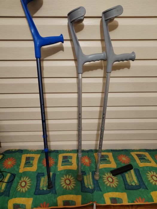 Костилі милиці підлокотні