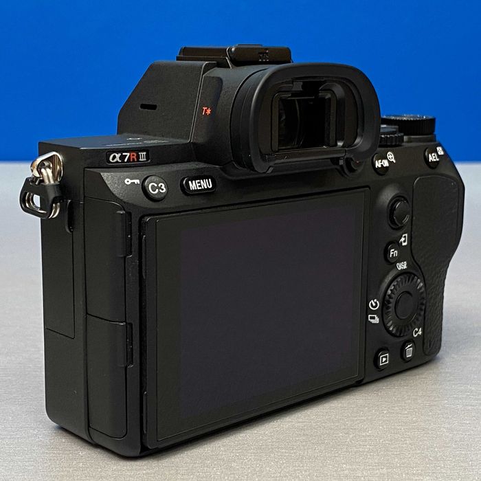 Sony Alpha A7R IIIA (Corpo) - 42.4MP